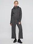 custom women’s zip hoodie manufacturer